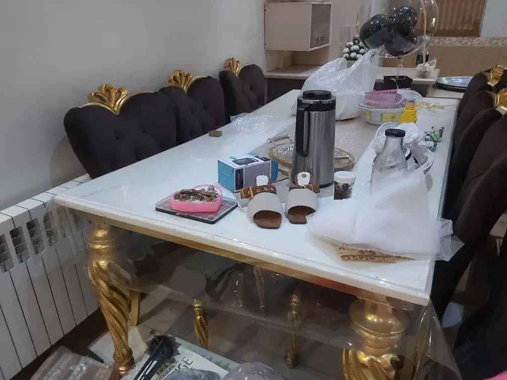 مبل هفت نفره کلاسیک همراه با میز ناهار خوری ۶ نفره|مبلمان خانگی و میز عسلی|تهران, ائمه اطهار|دیوار