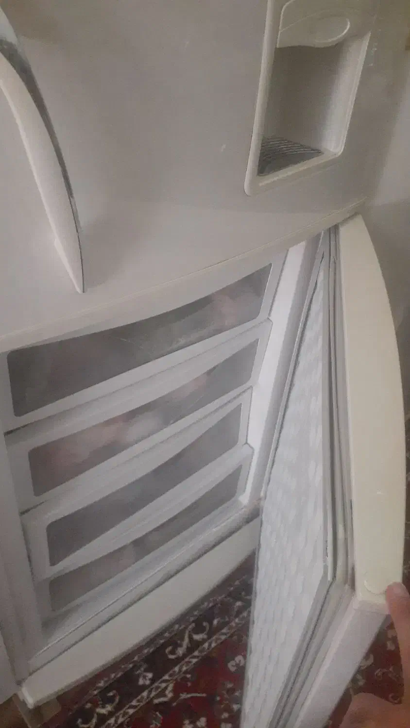 یخچال اورست|یخچال و فریزر|قم, ولیعصر|دیوار