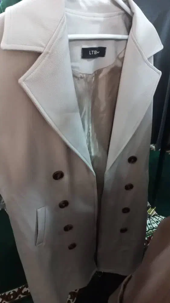 چرخکار مانتو و پالتو و وردست چرخکار|استخدام صنعتی، فنی، مهندسی|قرچک, مهدیه|دیوار