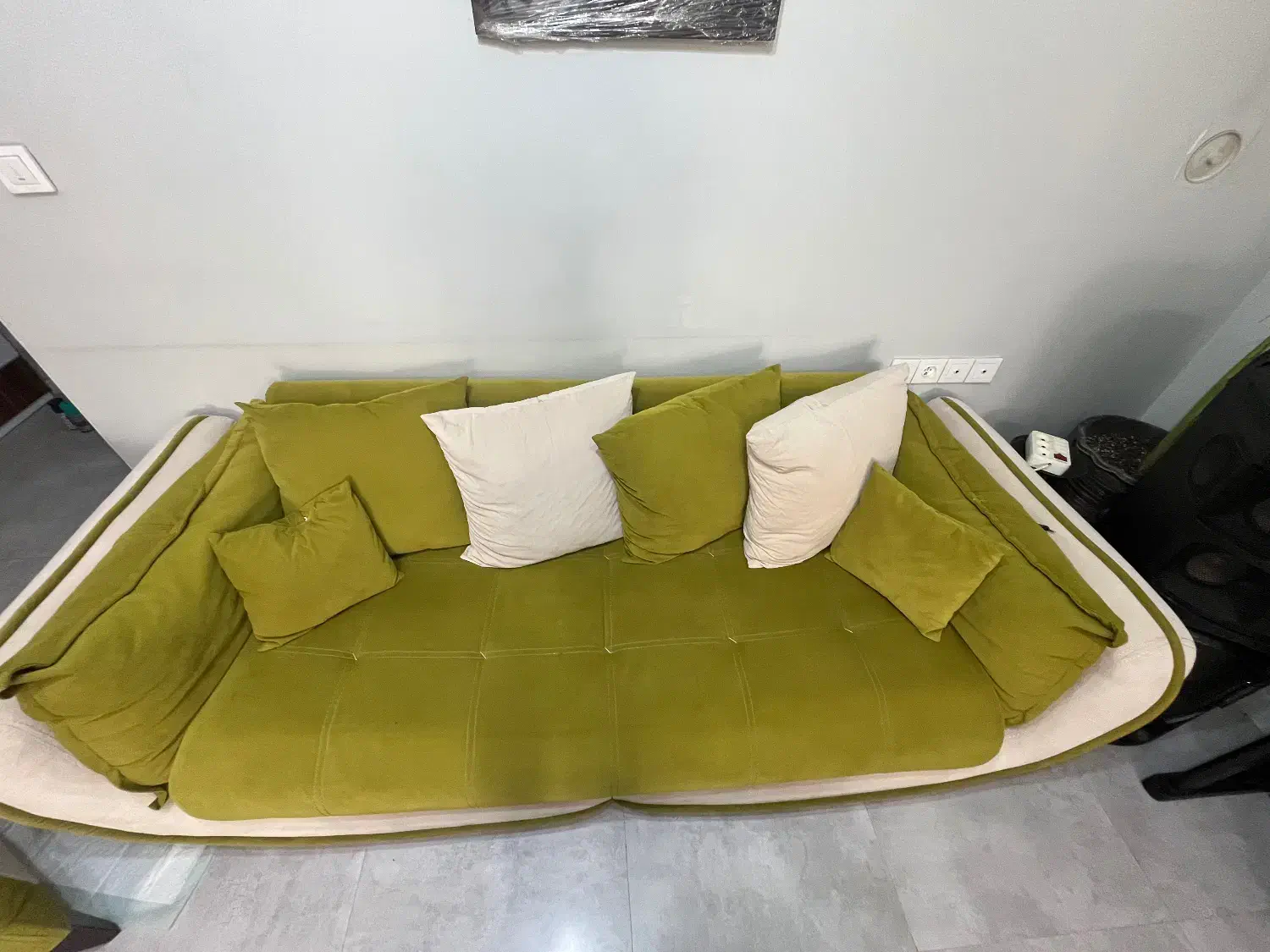 مبل هفت نفره و میز ناهار خوری شش نفره|مبلمان خانگی و میز عسلی|فردیس, شهرک ۱۱۰|دیوار