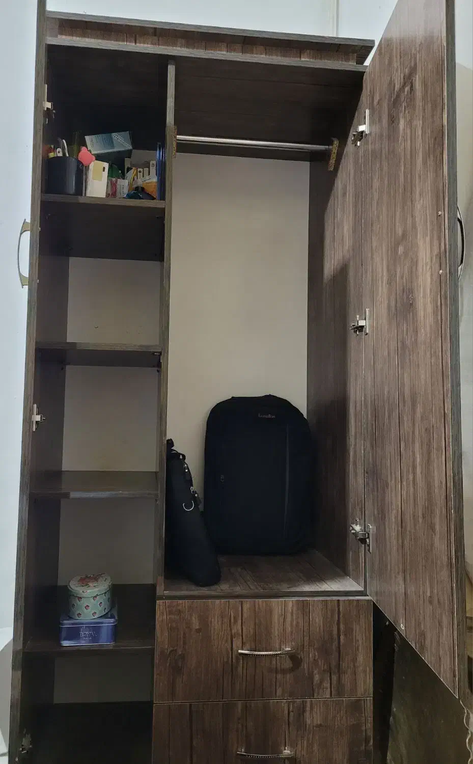 کمد لباس|جاکفشی، کمد، دراور|نیشابور, فردوس شمالی|دیوار