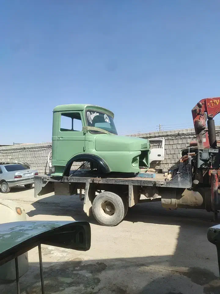 نقاشی کامیون و کامیونت.وارداتی.سواری|خدمات موتور و ماشین|شیراز, کوشک بیدک|دیوار