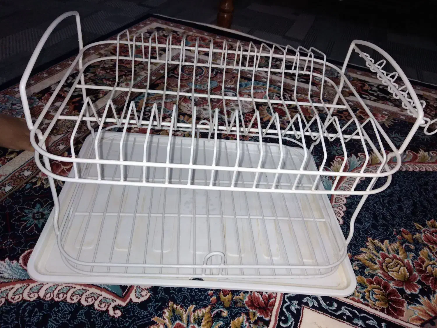 آب چکان نبوی منش|آبچکان و نظمدهنده ظروف|خمینیشهر, |دیوار