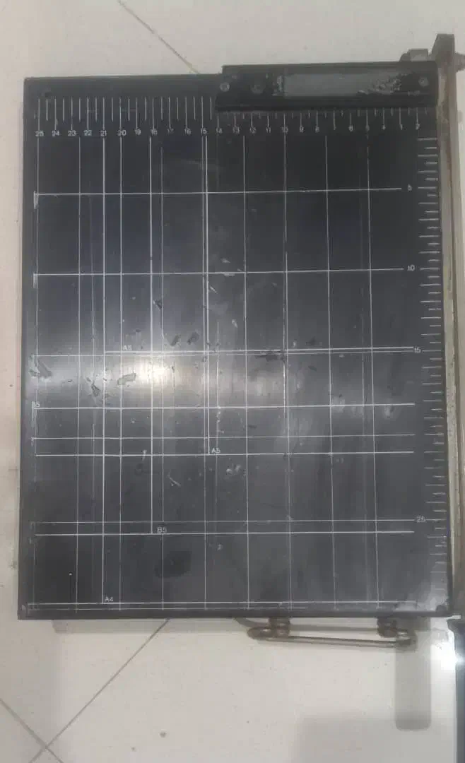 کاتر حرفه ای برش کاغذ خارجی|لوازم التحریر|شیراز, معالی‌آباد|دیوار