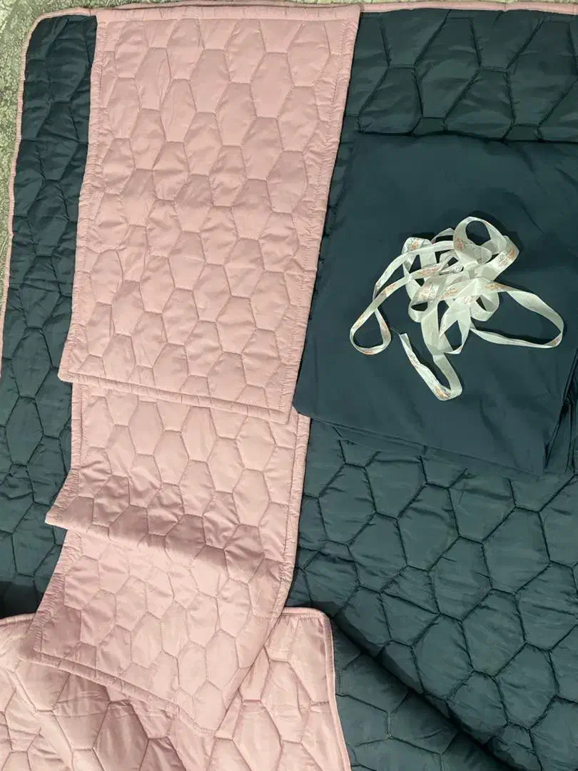 روتختی طبی|سرویس روتختی|امامزاده عبدالله, |دیوار