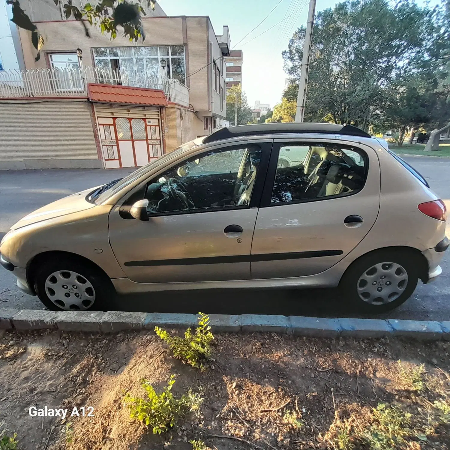 206تیپ 3|خودرو سواری و وانت|تبریز, |دیوار