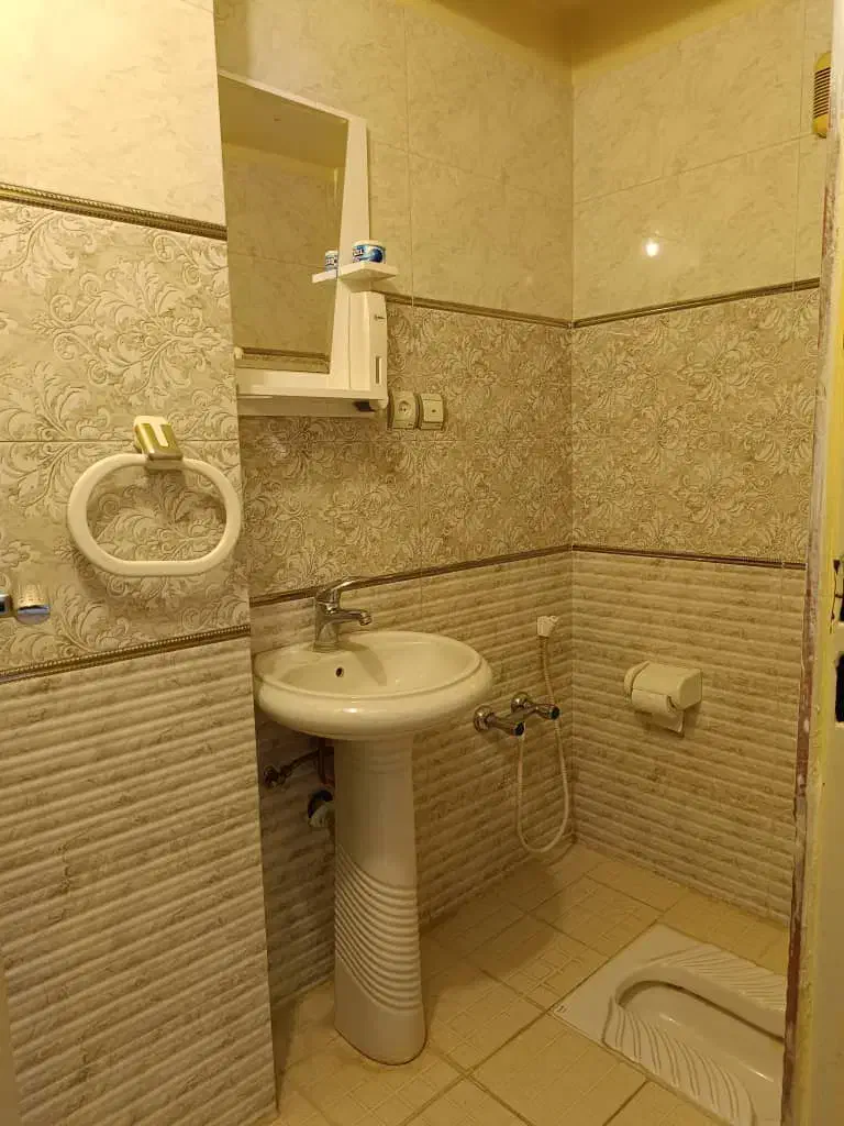 رهن کامل دو تا واحد ۷۰ متری یکجا دو خواب خوش کمیل