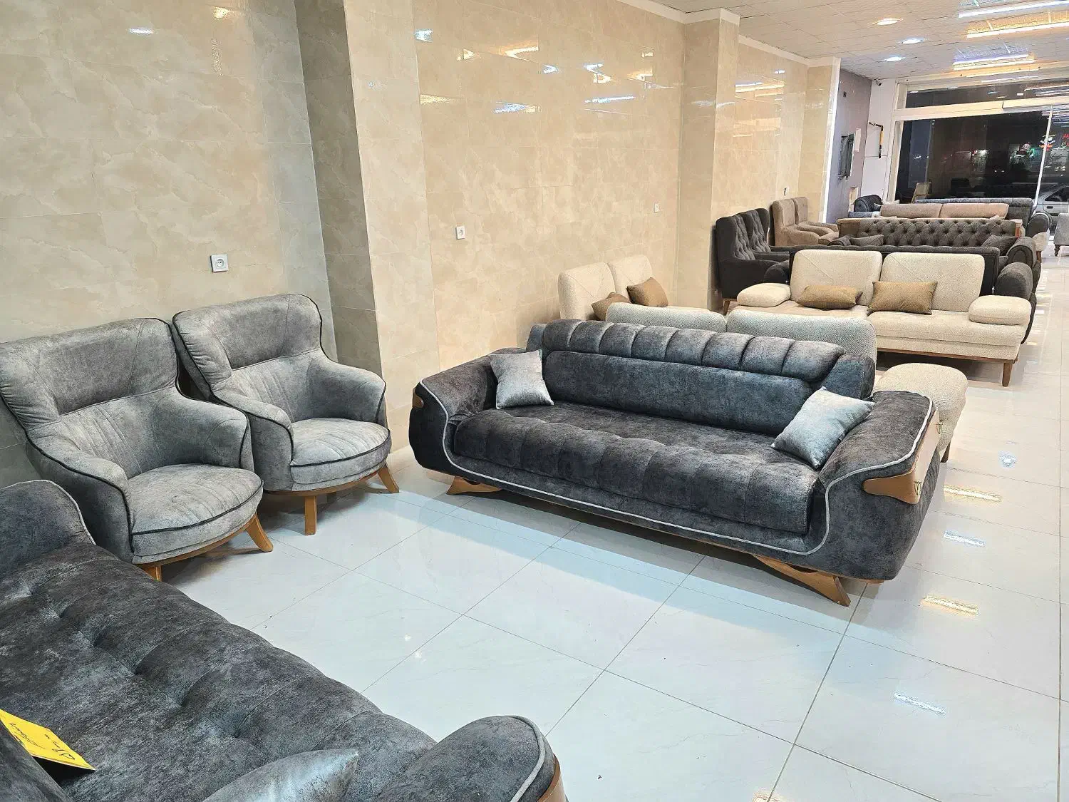 مبل 8نفره مکانیزم ماوی|مبلمان خانگی و میز عسلی|یزد, |دیوار