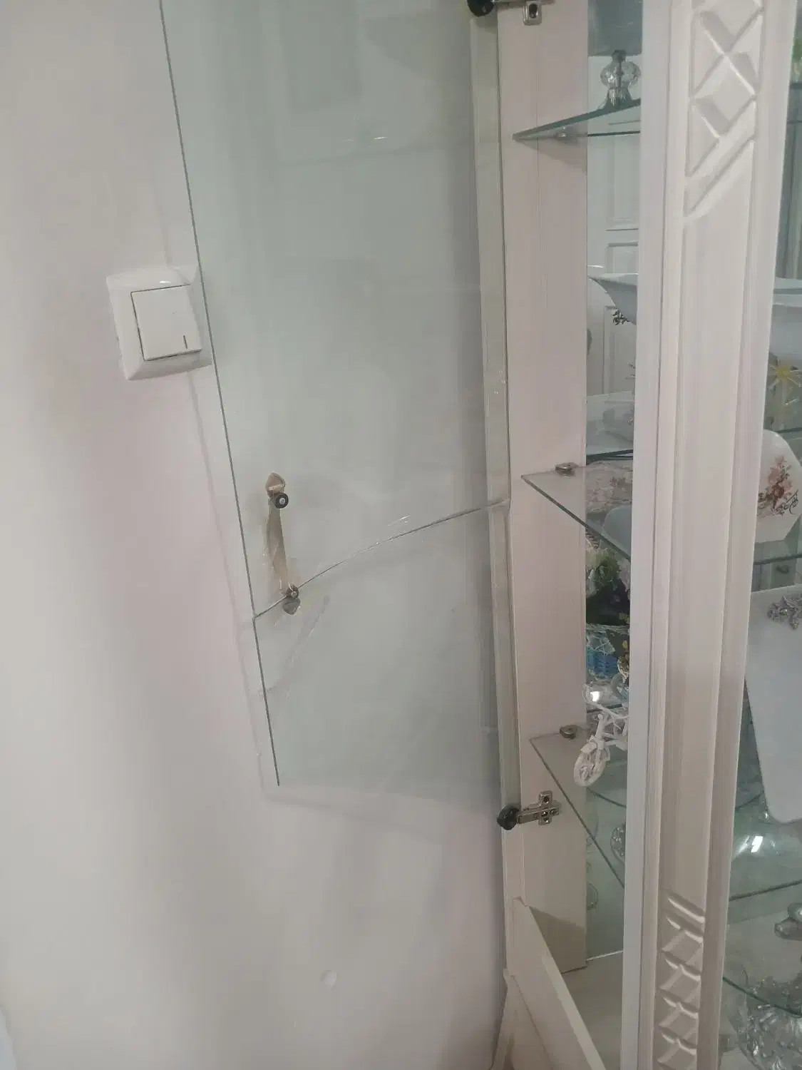 گنجه|بوفه، ویترین، کنسول|مشهد, شهرک امام هادی (شهرک غرب)|دیوار