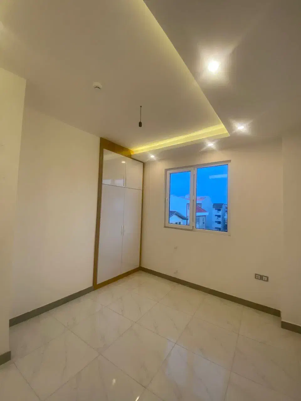 رهن کامل ۱۴۰ متر فول چمران فلسطین امام حسین شهدا|اجارهٔ آپارتمان|رشت, فلسطین|دیوار