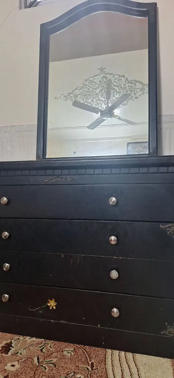 ست تخت خواب ، دلاور و آینه|تخت و سرویس خواب|گرگان, |دیوار