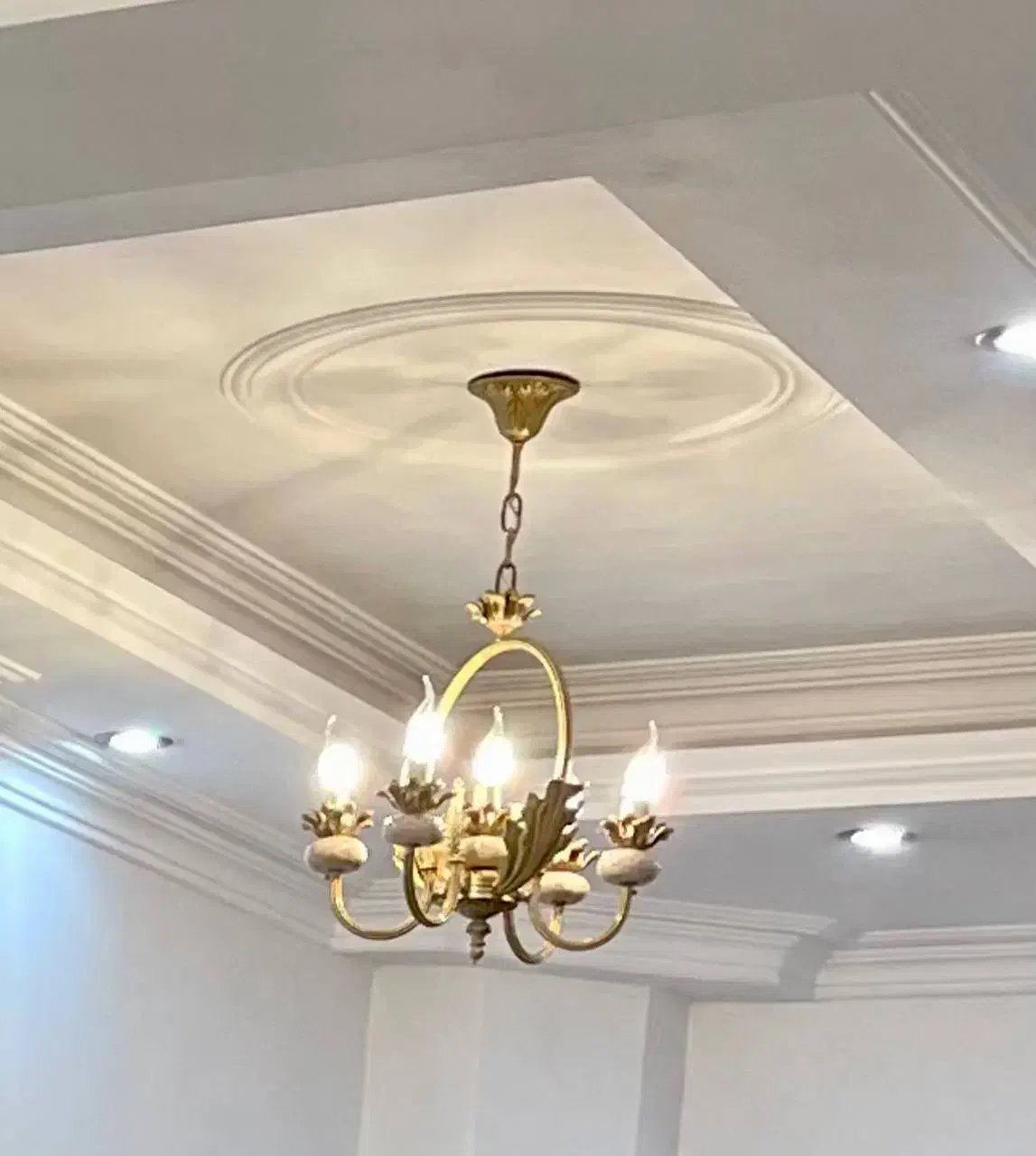 ۳ عدد لوستر ایتالیایی کامل برنج با سنگ های طبیعی|لوستر و چراغ آویز|تهران, تهرانپارس غربی|دیوار