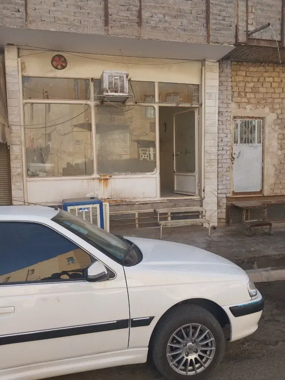 اجاره مغازه۲۴متری فول سرامیک تمیز،دیدخیابان دلباز|اجارهٔ مغازه و غرفه|قم, محمد آباد|دیوار