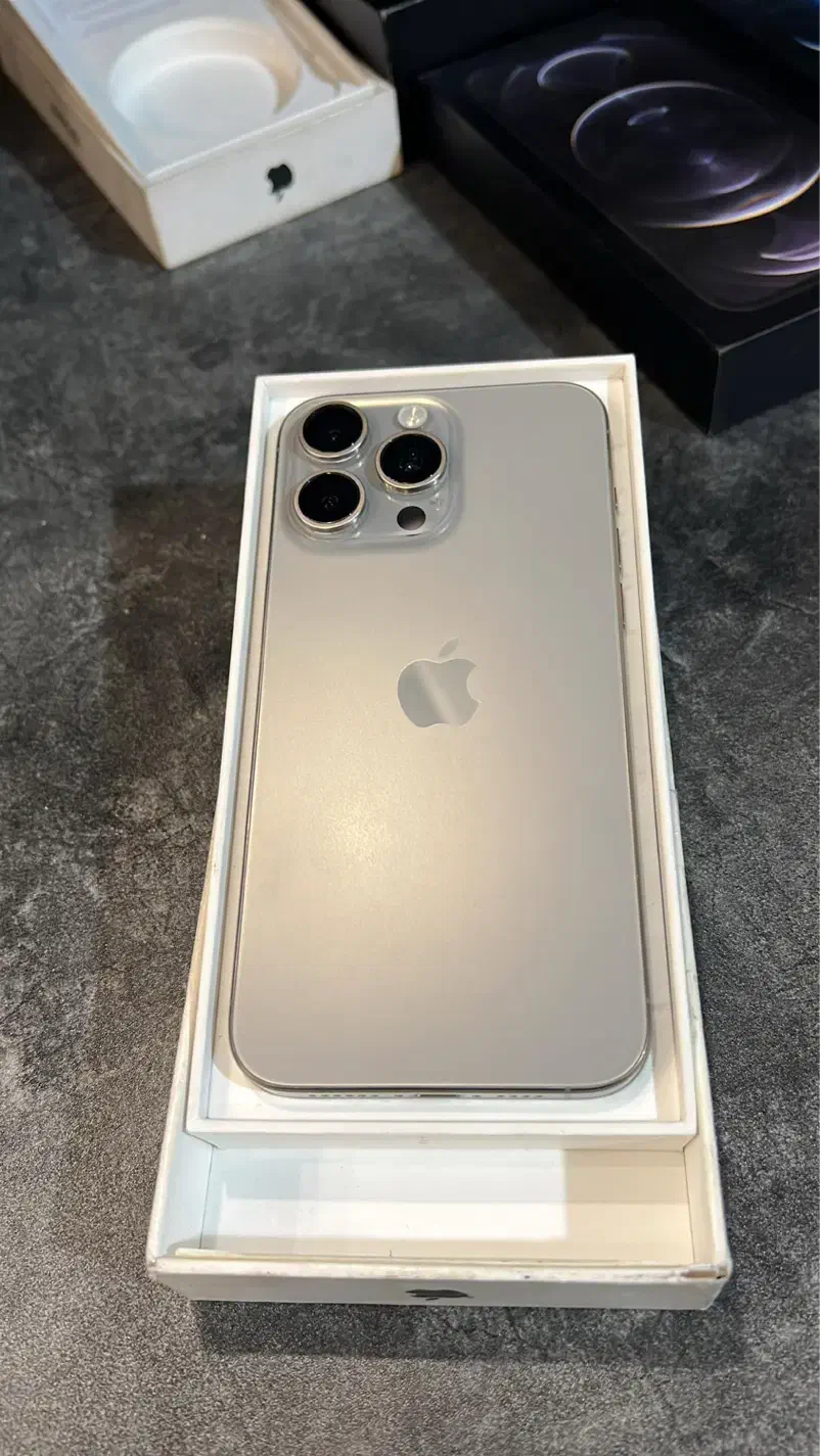 ایفون ۱۵پرومکس‌۲۵۶|موبایل|ساری, |دیوار