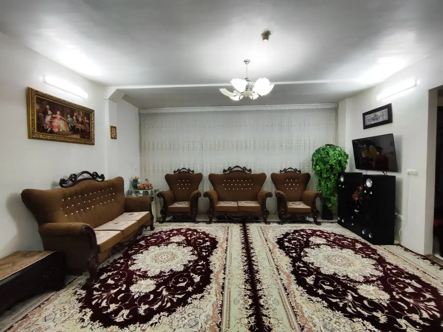 مبلمان|مبلمان خانگی و میز عسلی|بیرجند, |دیوار