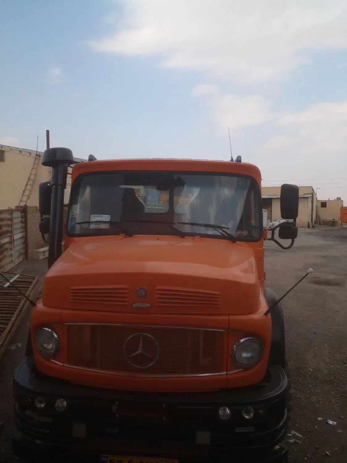 بنزجفت ۲۶۳۰باری وکمپرسی موجوداست|خودرو سنگین|تهران, دهکده المپیک|دیوار