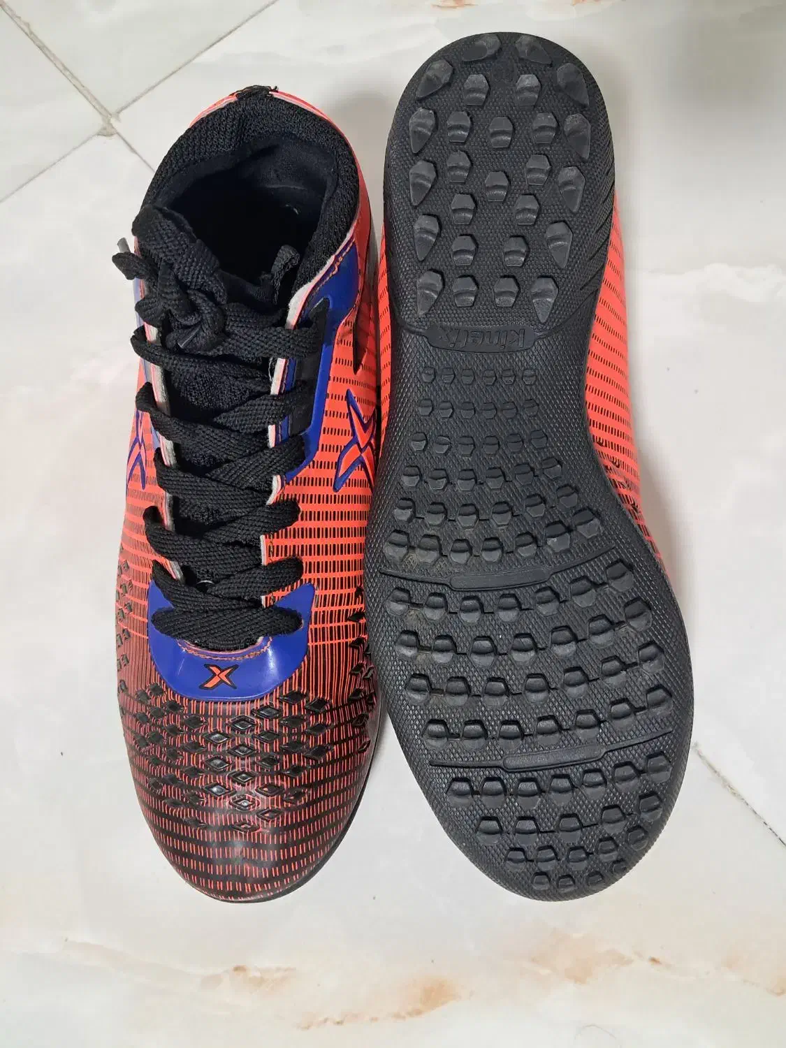 کفش فوتبال kinetix|کیف، کفش، کمربند|چهارباغ, |دیوار