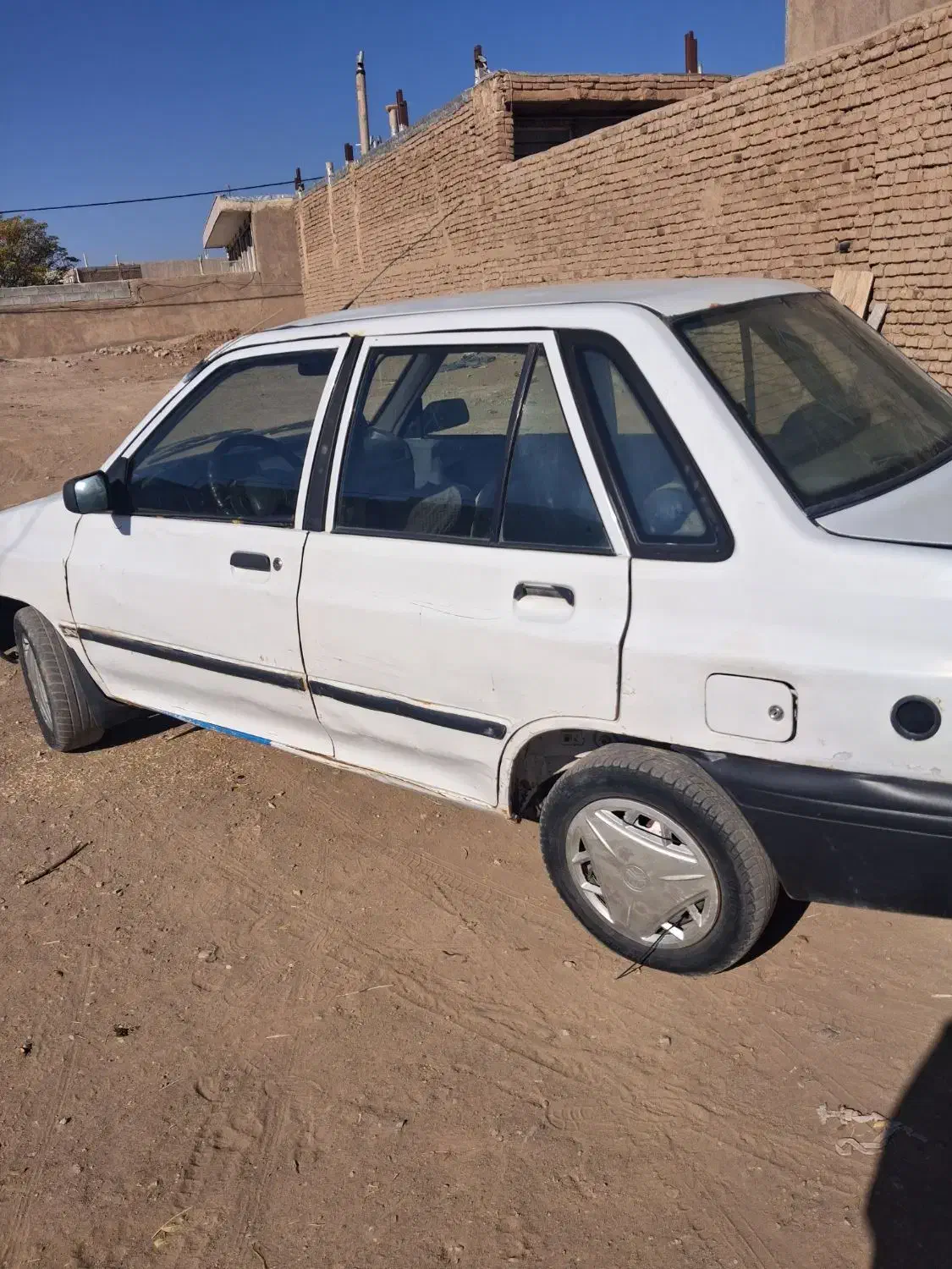 پراید مدل ۸۲|خودرو سواری و وانت|سبزوار, قصبه شرقی|دیوار