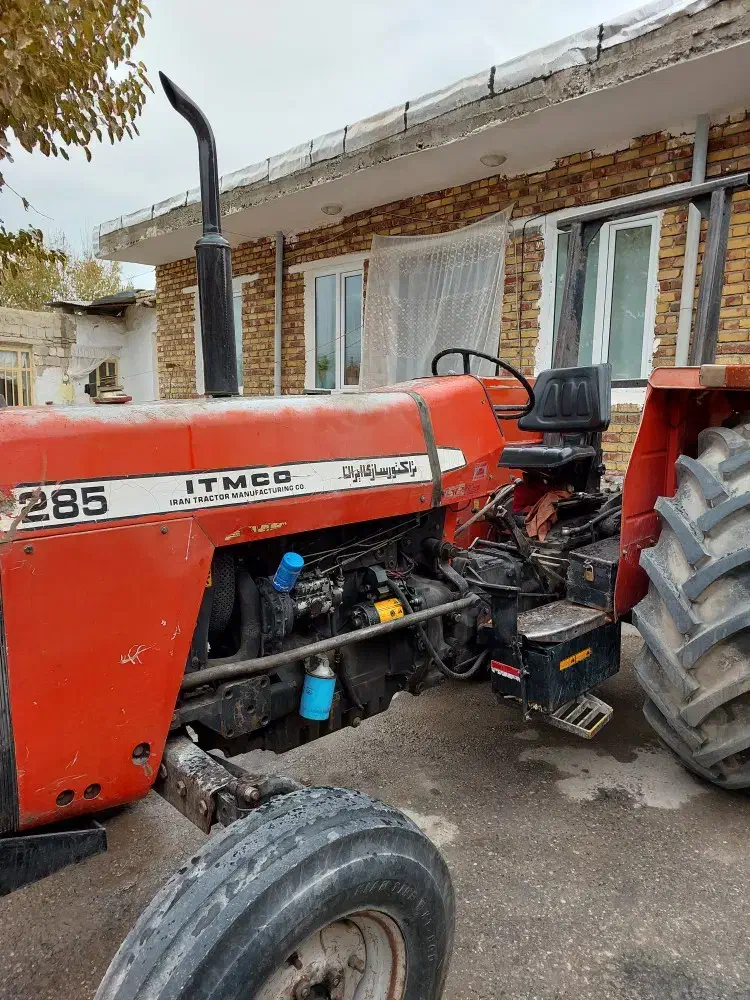 تراکتورفرگوسن۲۸۵|خودرو سنگین|نوشین شهر, |دیوار