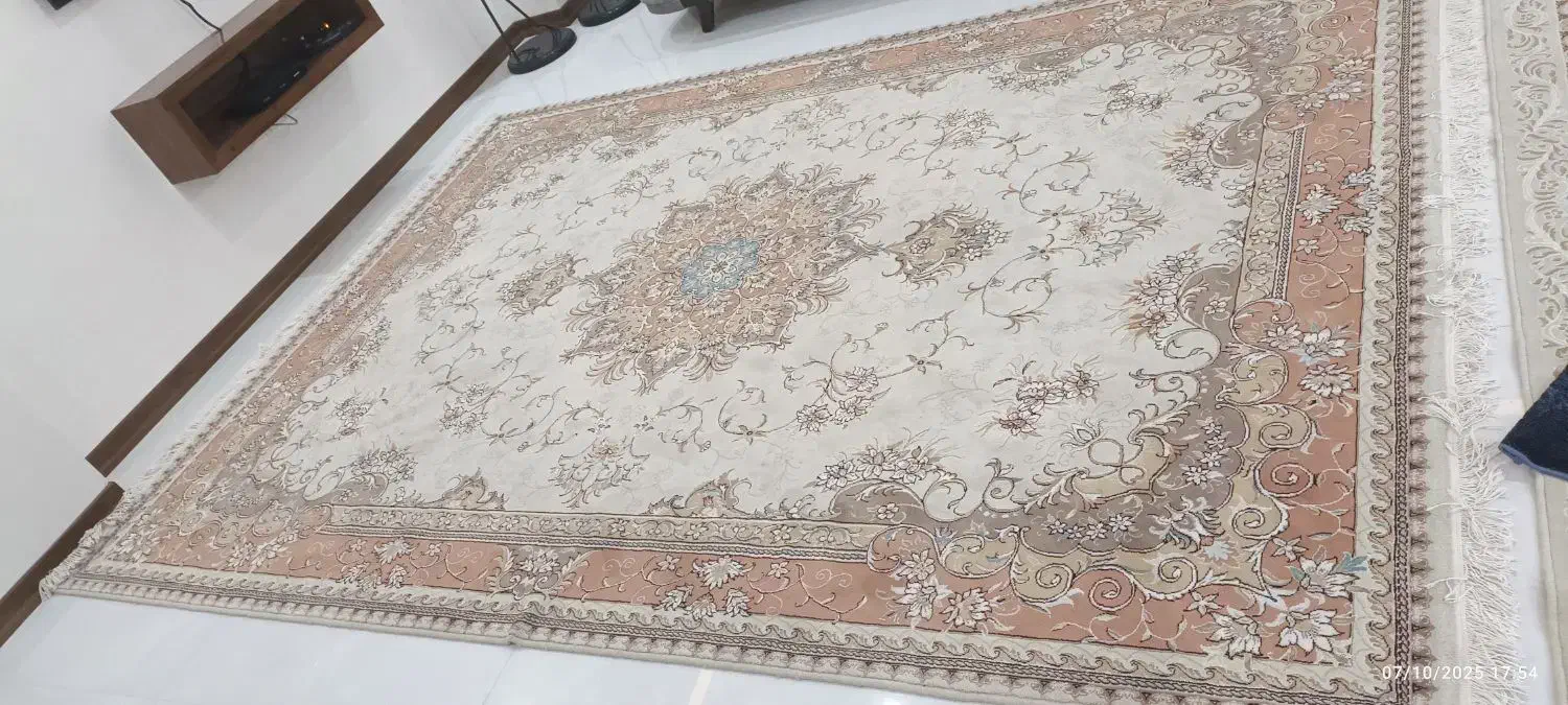 فرش 9متری|فرش|شاهین‌شهر, فردوسی|دیوار