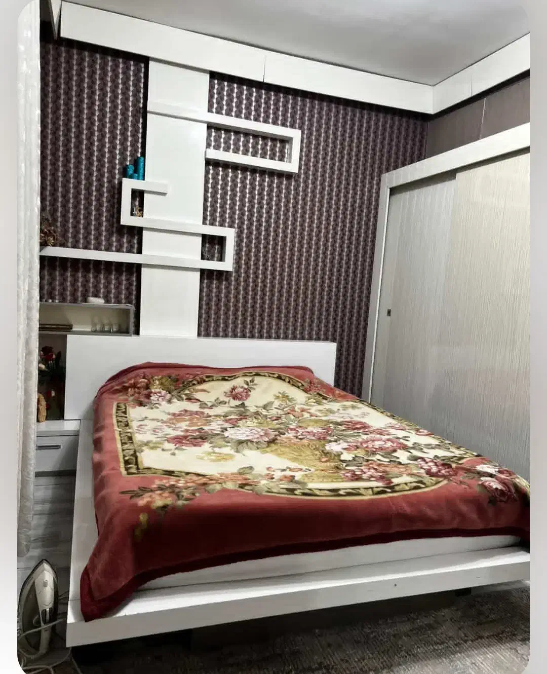 تخت و ایینه دراور|تخت و سرویس خواب|بهشهر, |دیوار