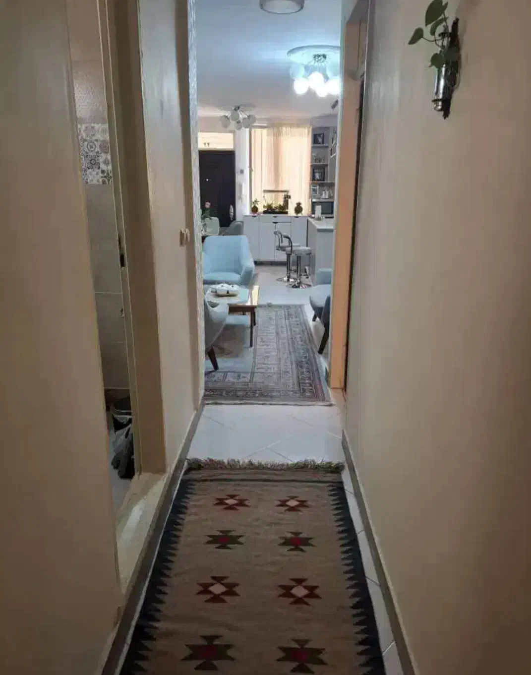 آپارتمان 73 متری دو خواب فول بازسازی بالکن دار