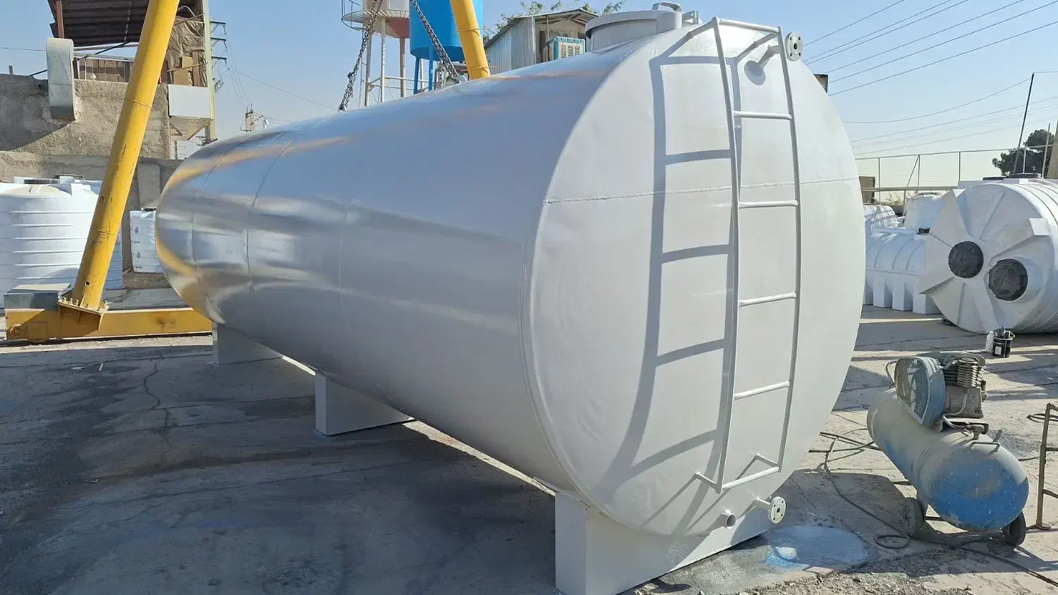 ساخت انواع تانکر آب گازوییل مخزن و منبع|مصالح و تجهیزات ساختمان|قدس, شهرک صنعتی زاگرس|دیوار