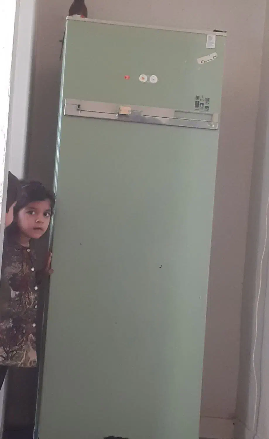 یخچال فریزر جنرال خیلی خوب کم مصرف هست|یخچال و فریزر|اصفهان, بهارستان|دیوار
