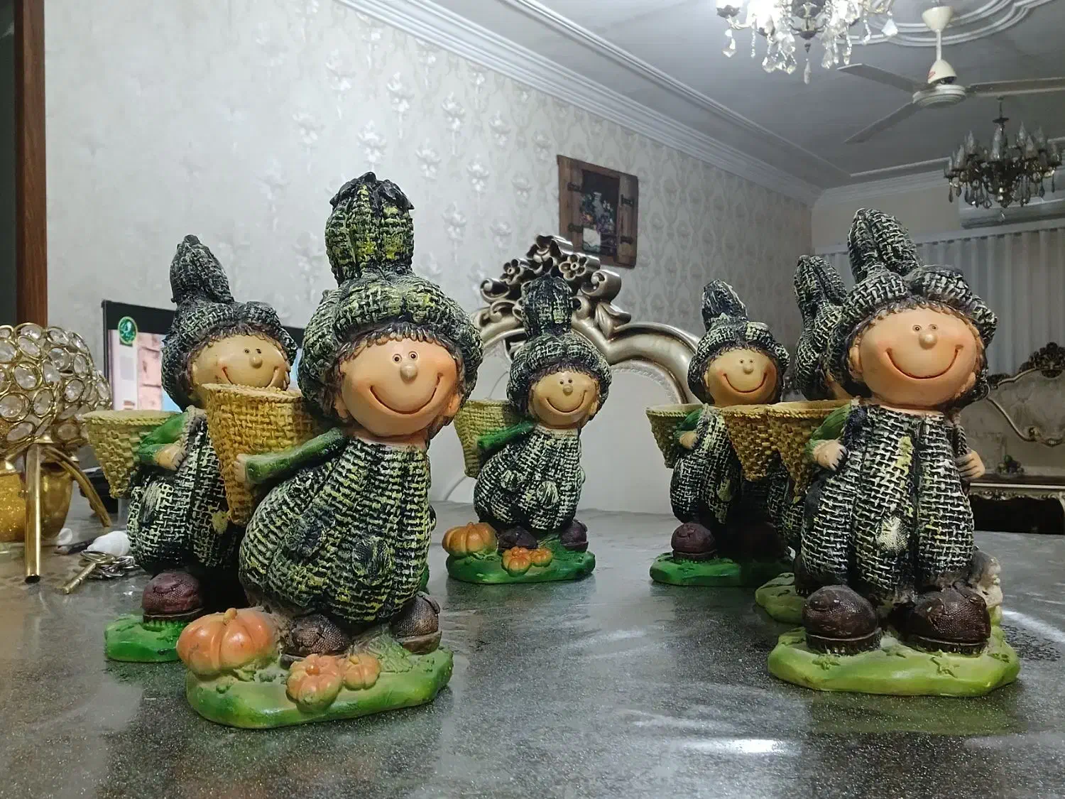 هفت سین|مجسمه، تندیس، ماکت|گرگان, |دیوار