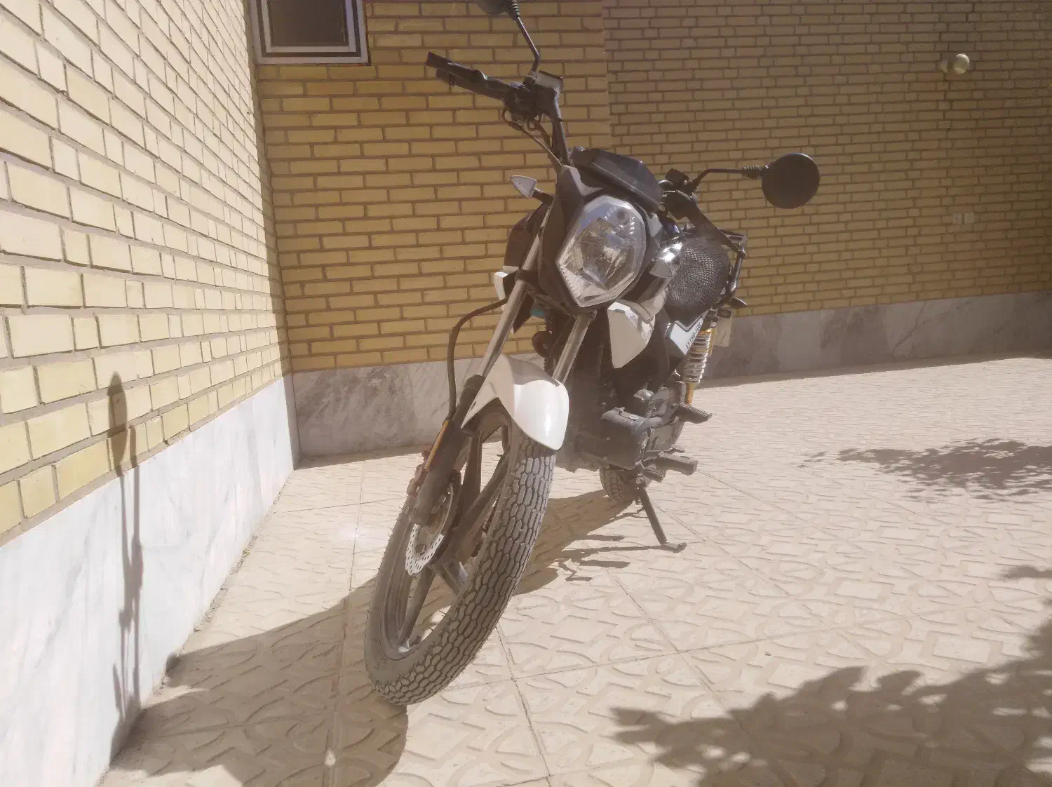 موتورسیکلت ایران دوچرخ 10B|موتورسیکلت|شهرضا, |دیوار