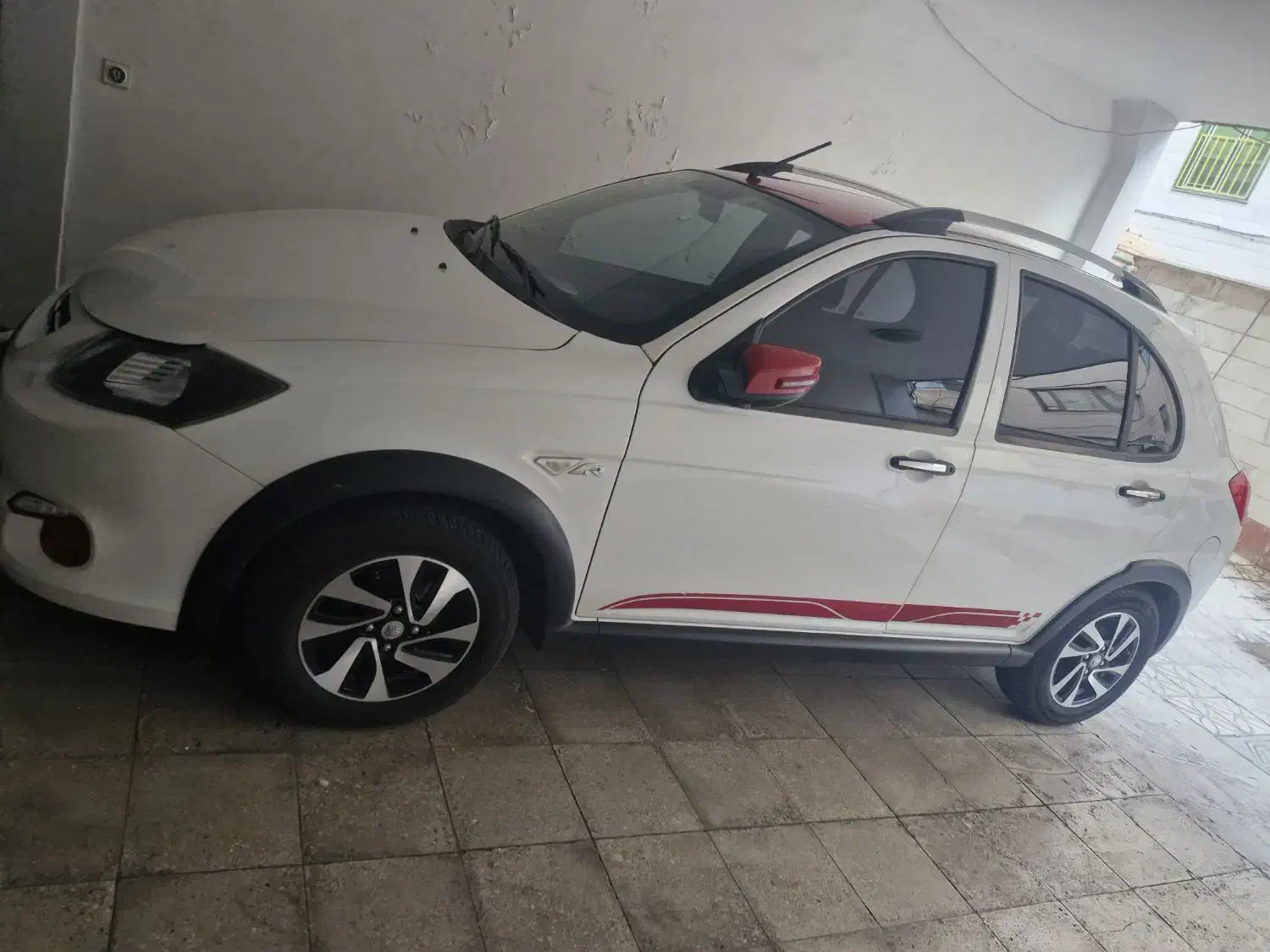 QUIK R 1402|خودرو سواری و وانت|تهران, جوادیه|دیوار