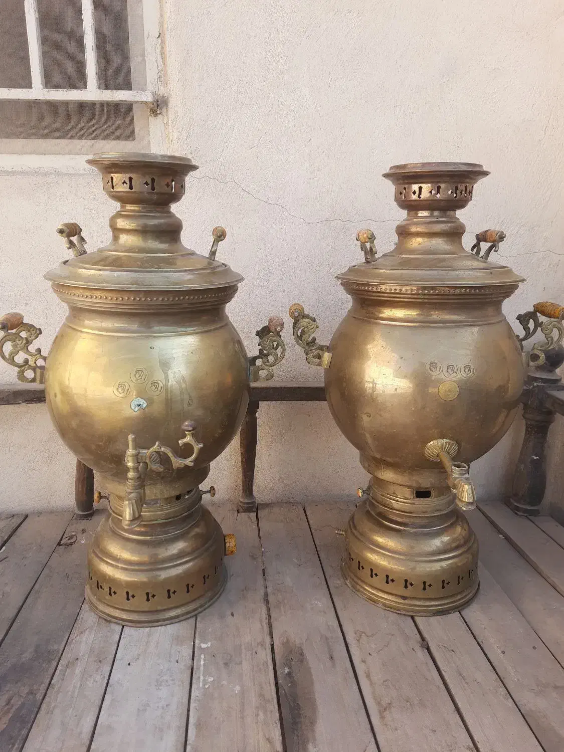 دوعددسماور بزرگ ۲۵لیتری برنجی|سماور، چایساز، قهوهساز|فردیس, انبار نفت|دیوار