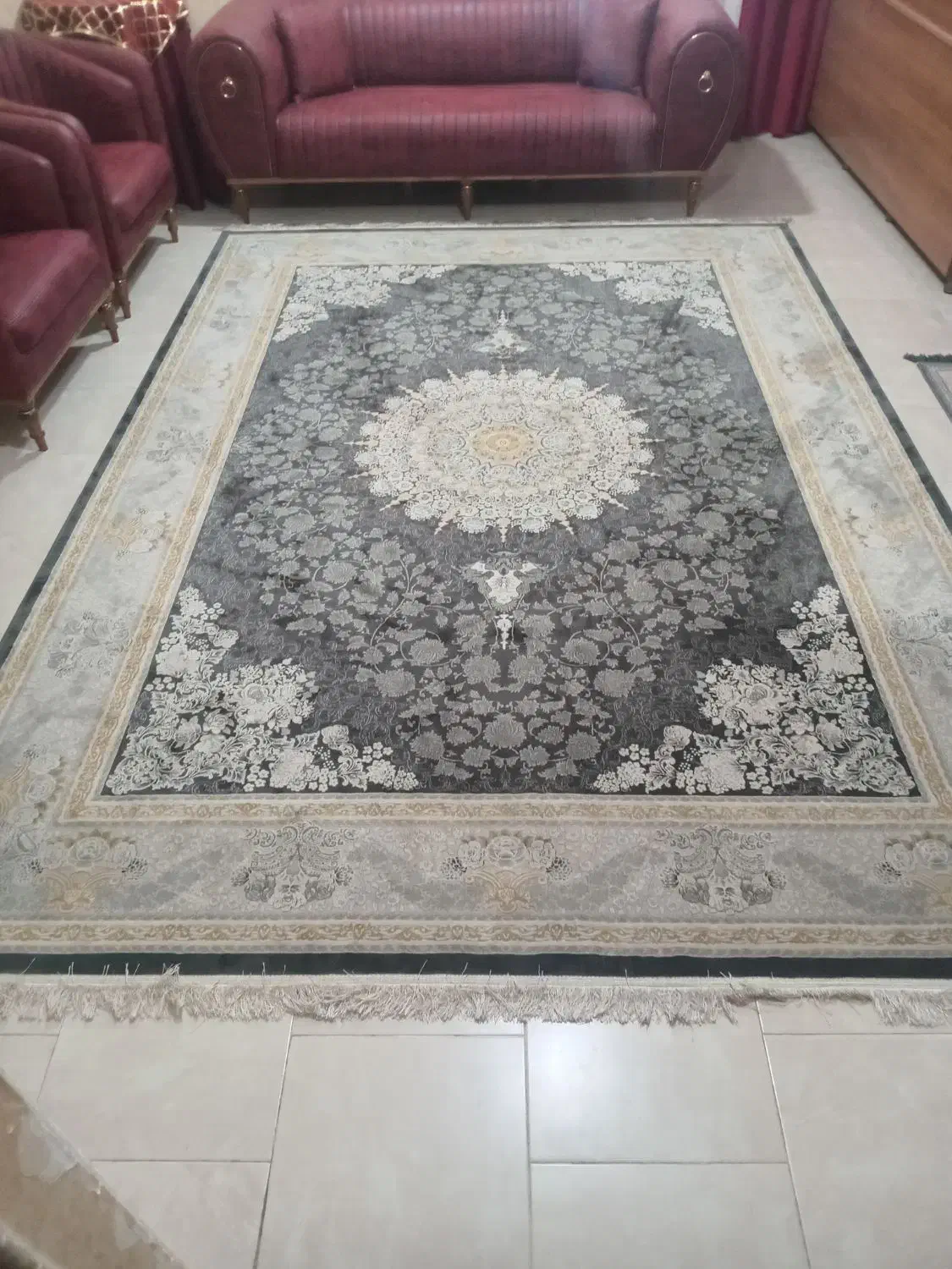 فرش|فرش|رشت, کوی فکوری|دیوار