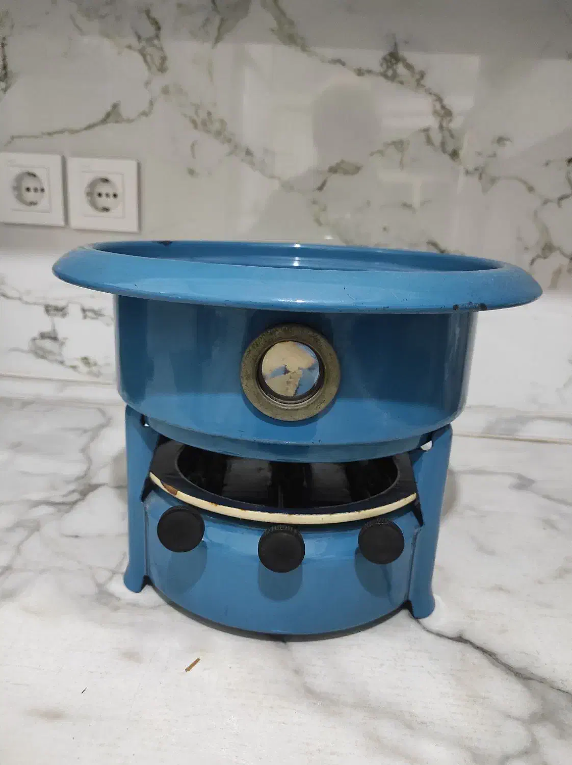 چراغ نفتی والر|کلکسیون اشیاء عتیقه|تبریز, |دیوار