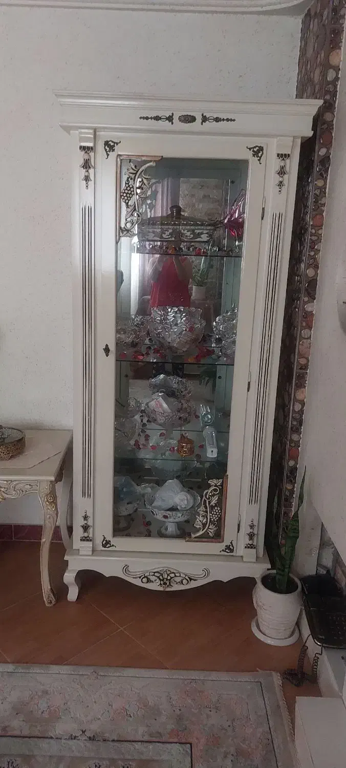 ویترین سالم|بوفه، ویترین، کنسول|رشت, حمیدیان|دیوار