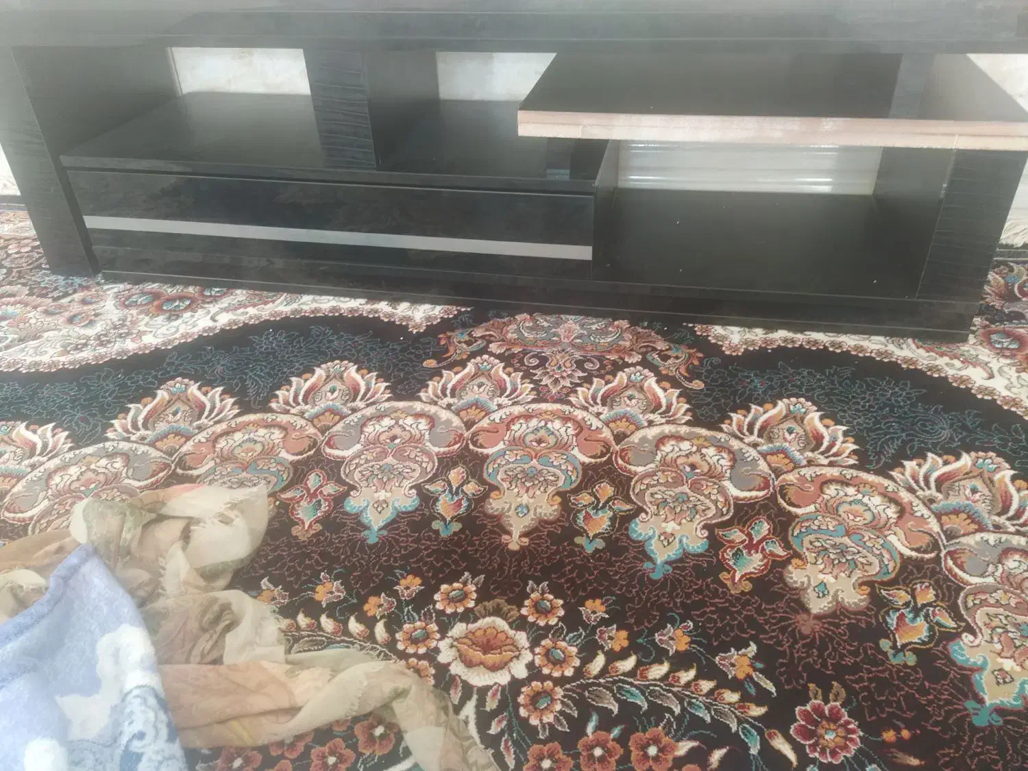 میز تلویزیون تمام چوب|میز تلویزیون|شیراز, شریف‌آباد|دیوار