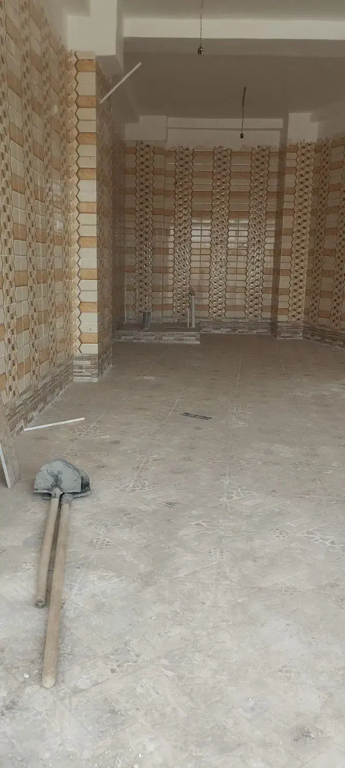 مغازه 40متری. دو نبش .جنب اورژانس چاه جمال|اجارهٔ مغازه و غرفه|ایرانشهر, |دیوار