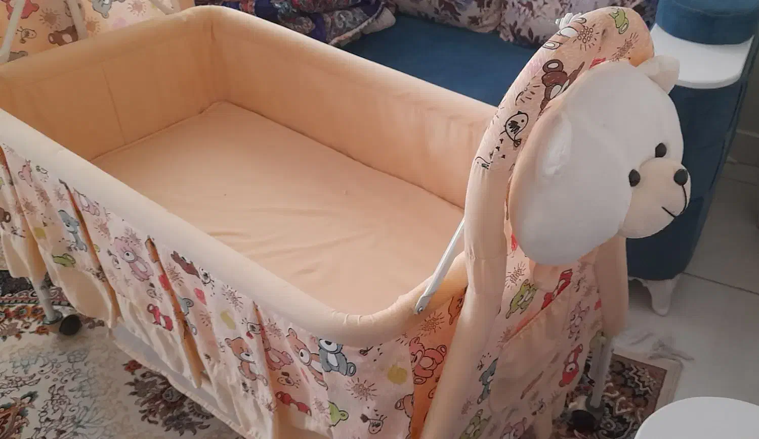 گهواره|تخت و صندلی بچه|قزوین, |دیوار