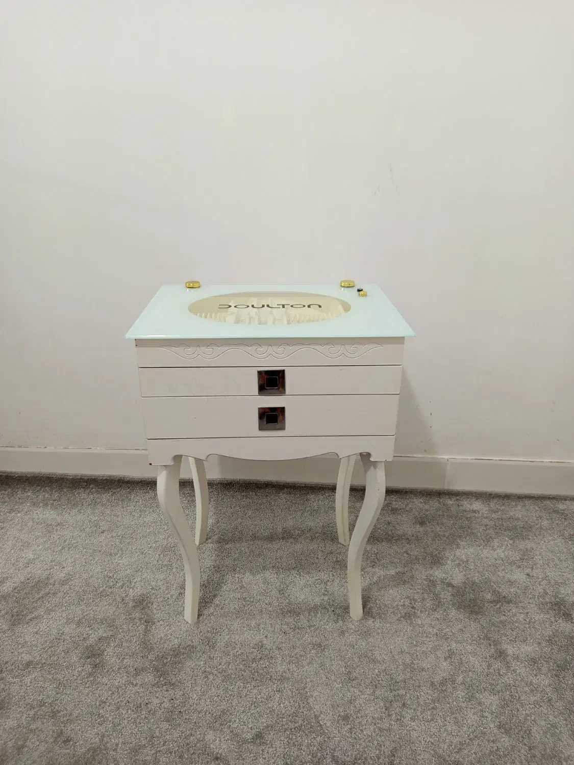 کنسول یا میز قاشق چنگال نونو استفاده نشده|بوفه، ویترین، کنسول|نیشابور, شهید جعفری|دیوار