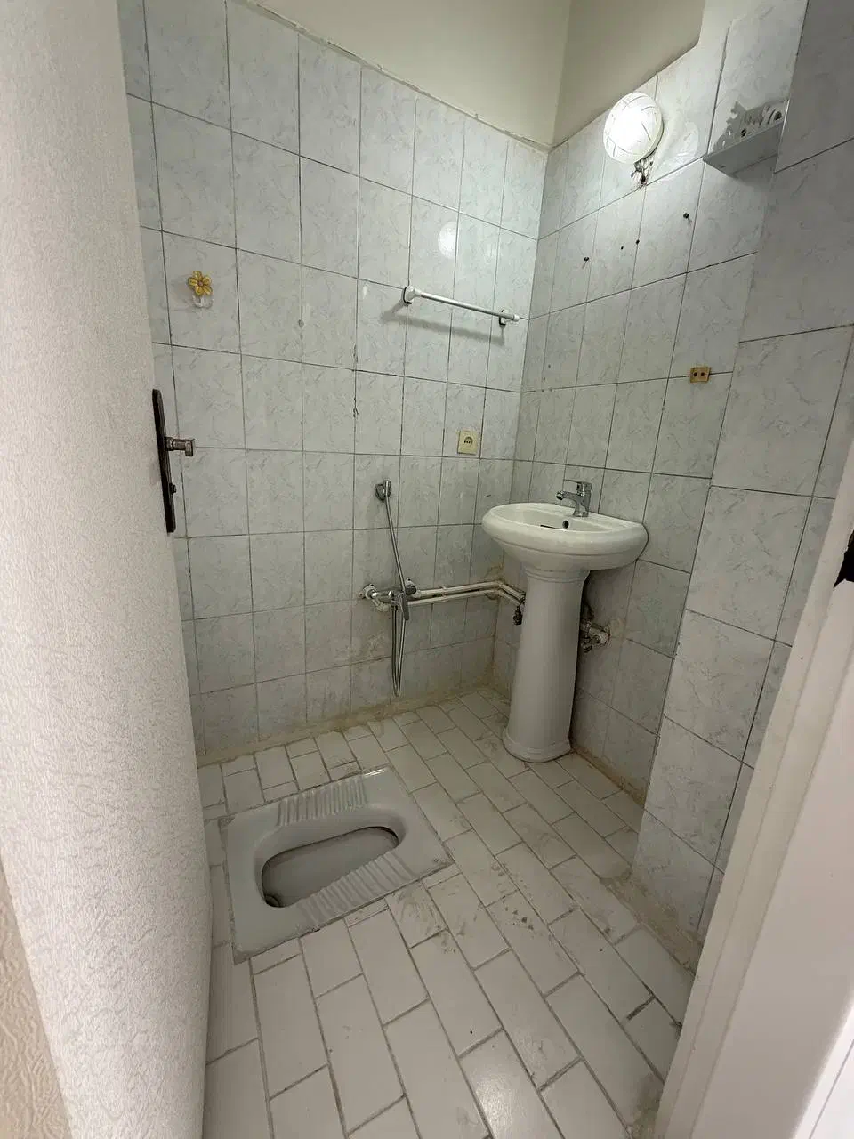 ۵۳متر۱خواب طبقه دوم سندی تکواحدی تخلیه خوش نقشه