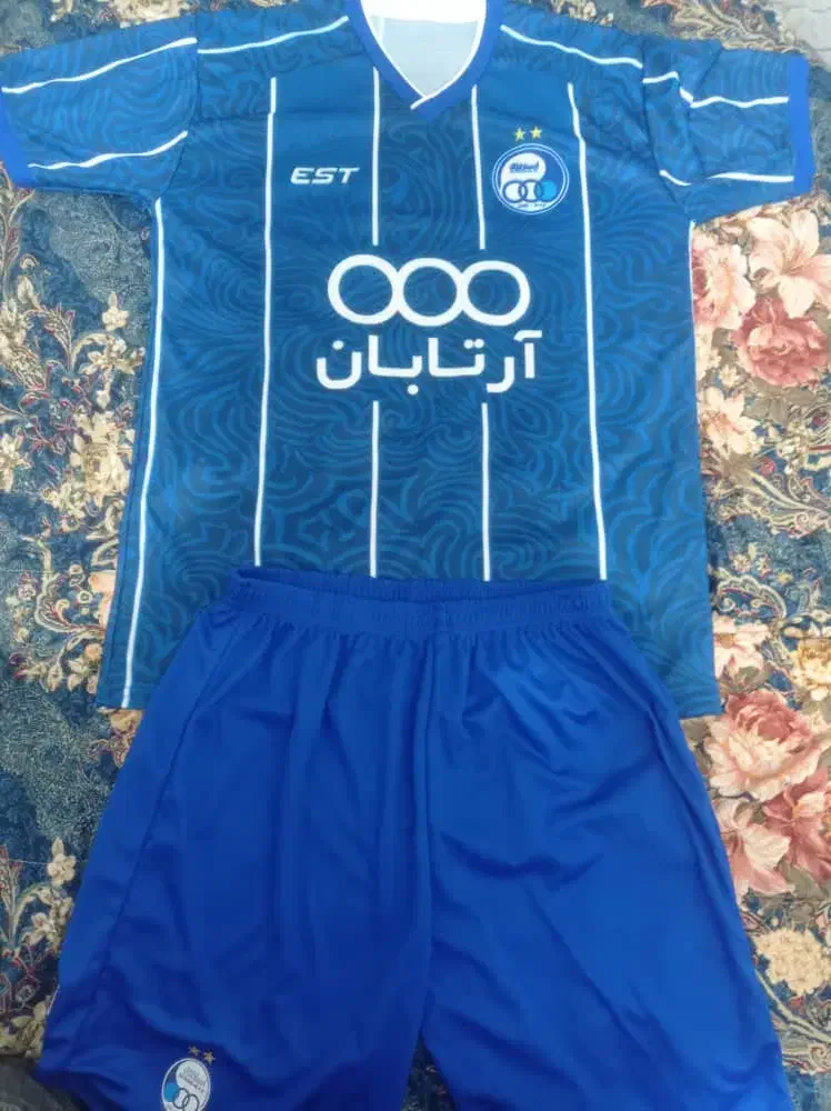 کیت آسیایی استقلال(قیمت مناسب)|تجهیزات ورزشی|اهواز, کوی باهنر|دیوار