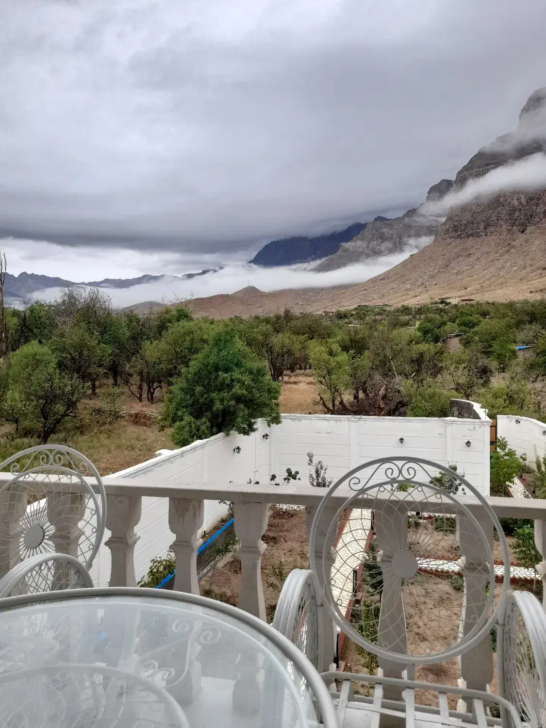 خانه باغ دوطبقه تکمیل دهبالا|فروش خانه و ویلا|تفت, |دیوار