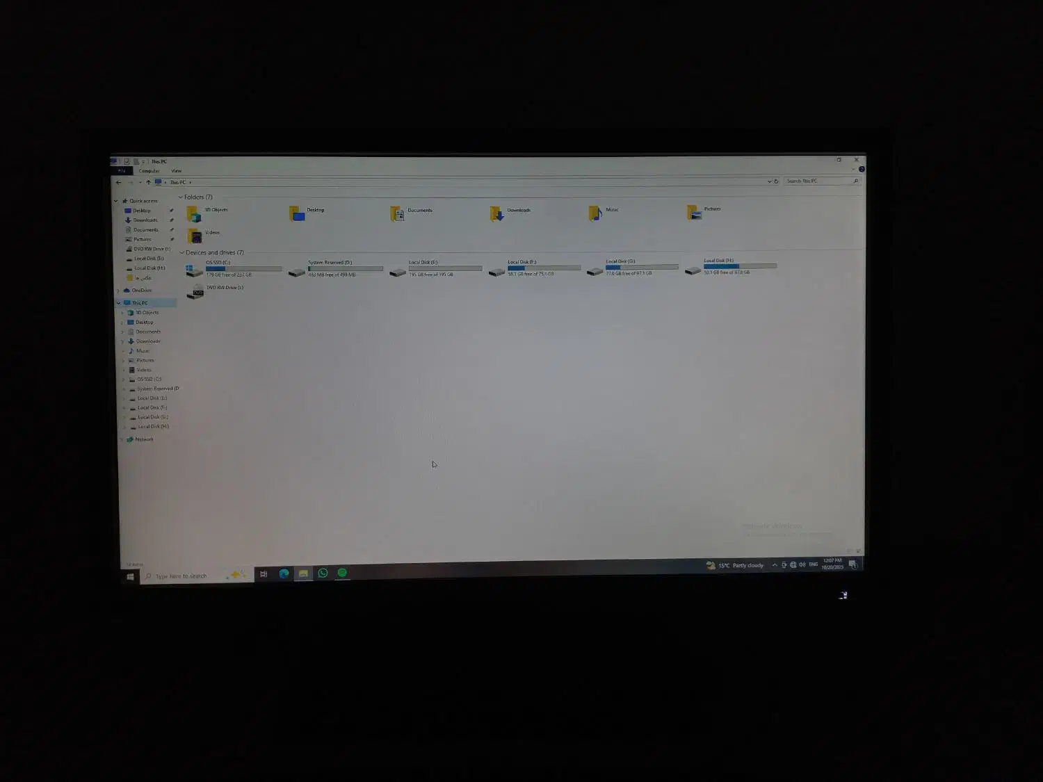مانیتور ۲۳ اینج|قطعات و لوازم جانبی رایانه|کرج, خرمدشت|دیوار