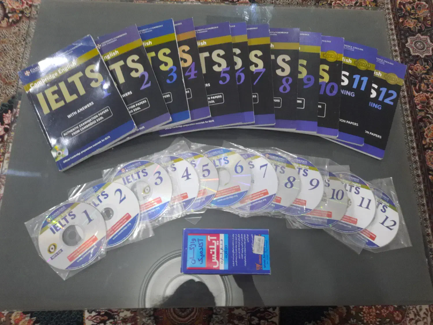 سری کتاب آزمون آیلتس به همراه هدیه و فلش کارت|کتاب و مجله آموزشی|تهران, ارامنه|دیوار