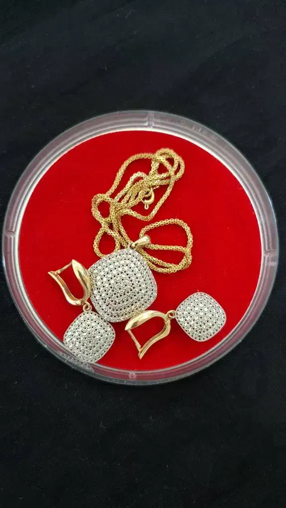 طلا|جواهرات|شهر ری, سرتخت|دیوار