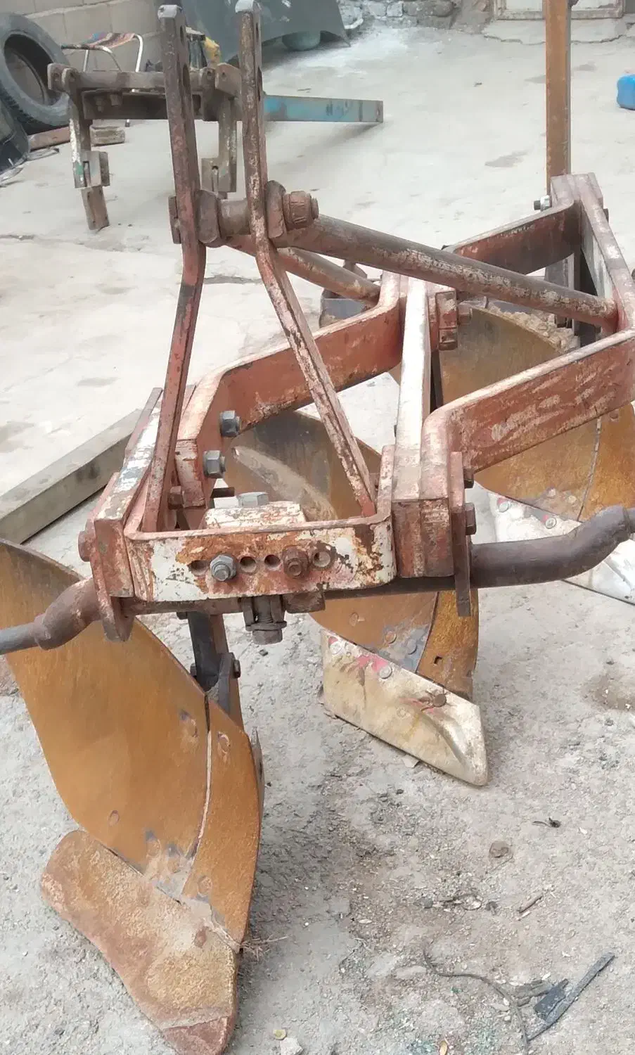 دیکس ۲۸پر و گاوآهن|قطعات یدکی و لوازم جانبی|اسفراین, |دیوار