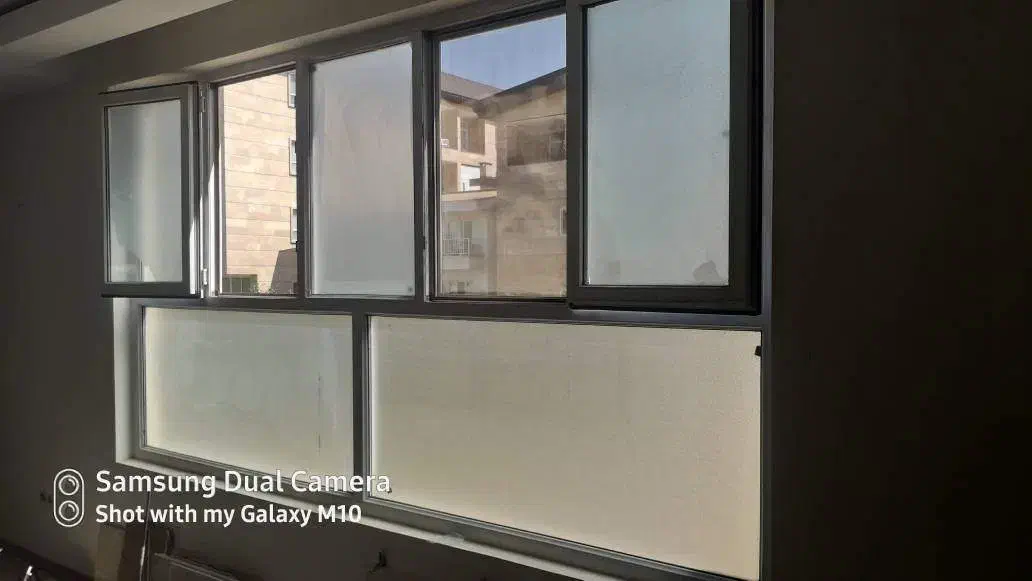 پنجره پی وی سی ۳.۵ طول در ۲ ارتفاع|مصالح و تجهیزات ساختمان|هشتگرد, خور|دیوار
