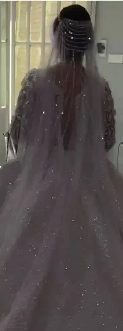 لباس عروس سالم بسیار شیک در حد نو|لباس|خرمآباد, |دیوار