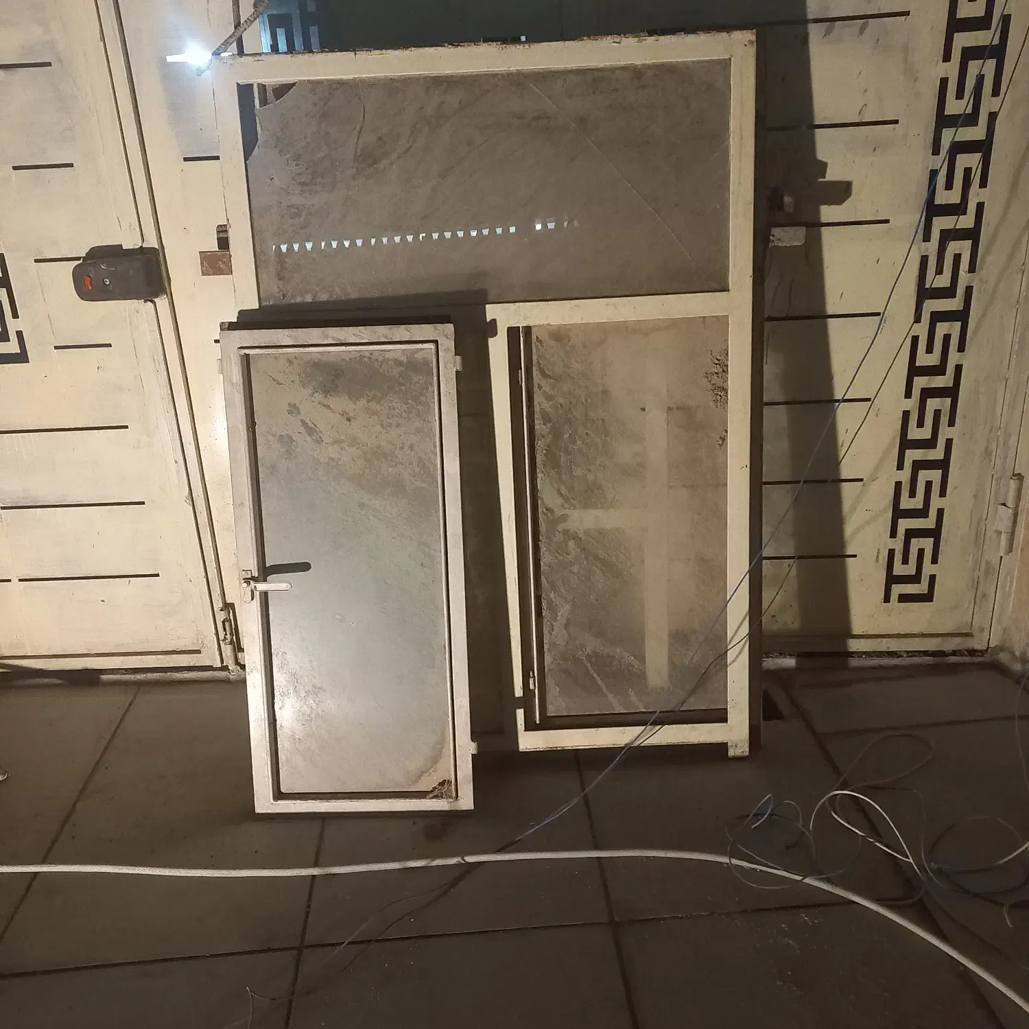 چند عدد پنجره|مصالح و تجهیزات ساختمان|خمین, |دیوار