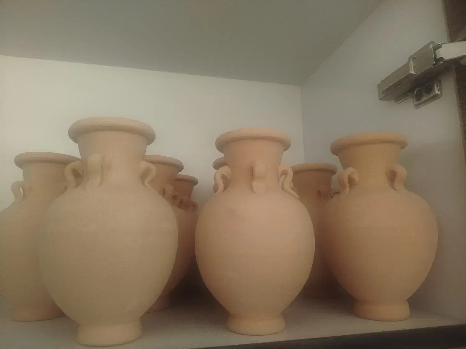 گلدان سفالی خام طرح ۴ قفله|صنایع دستی و سایر لوازم تزئینی|اردکان, |دیوار